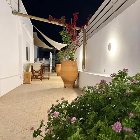 Leonidas House Renovated 2024 Дом отдыха Агия-Марина