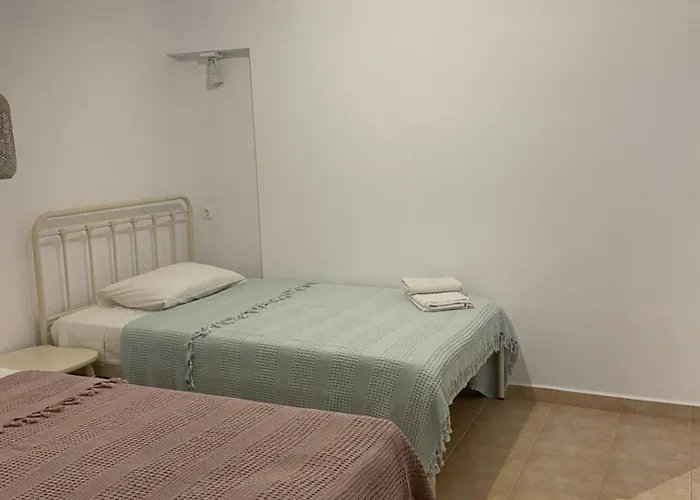 Leonidas House Renovated 2024 度假居 阿齐亚马利那