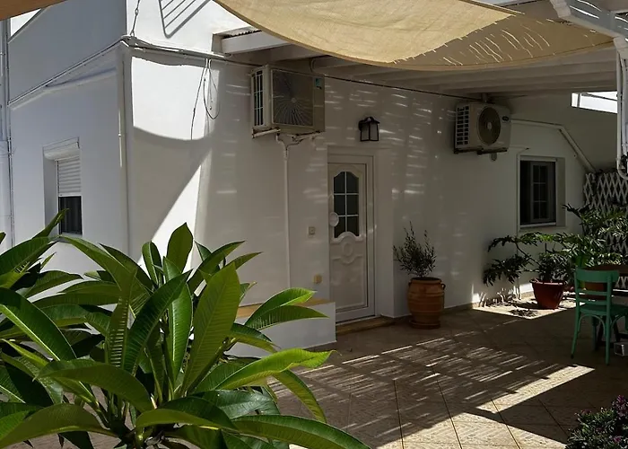 Leonidas House Renovated 2024